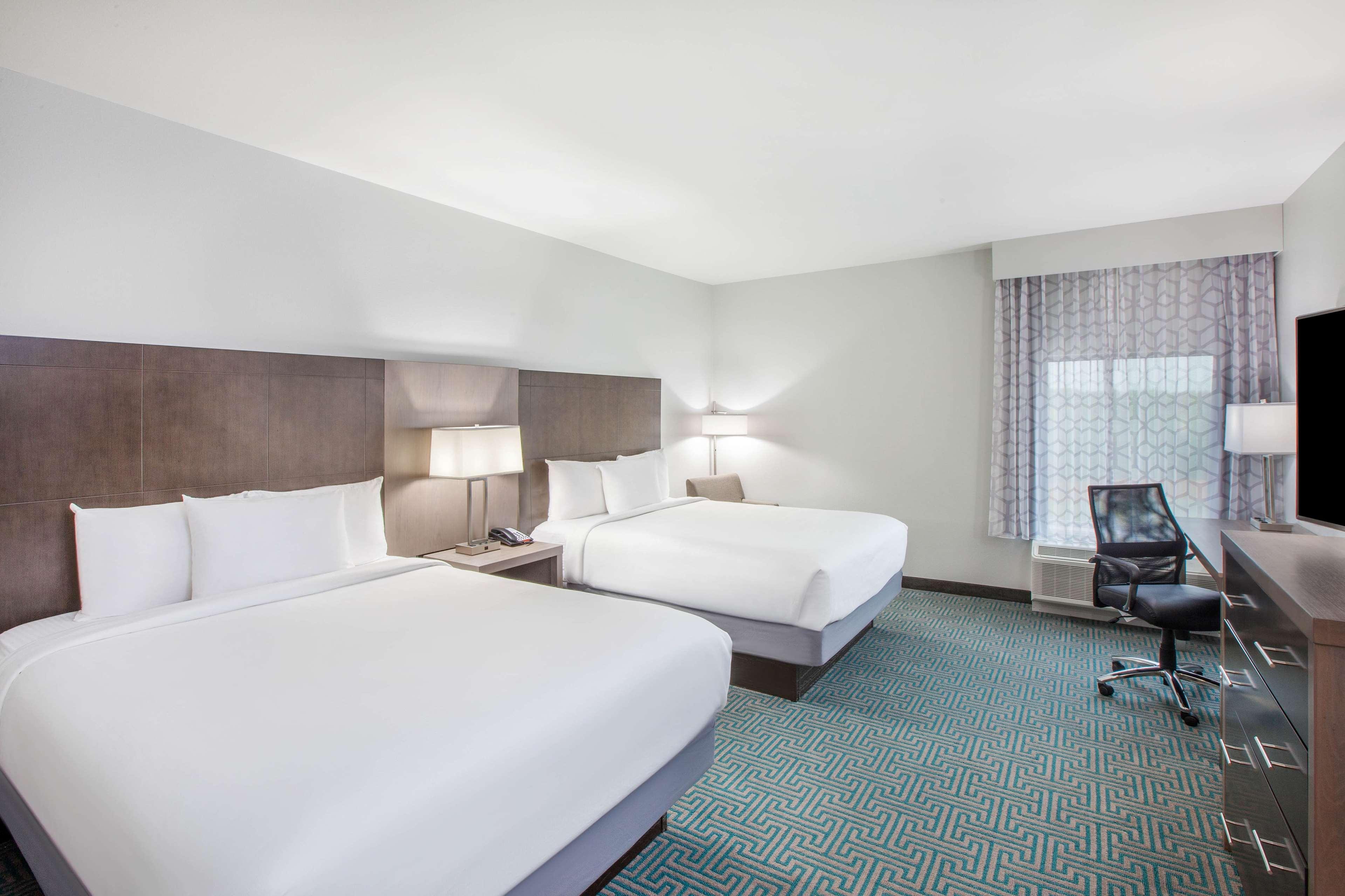La Quinta By Wyndham Dallas Duncanville Bagian luar foto