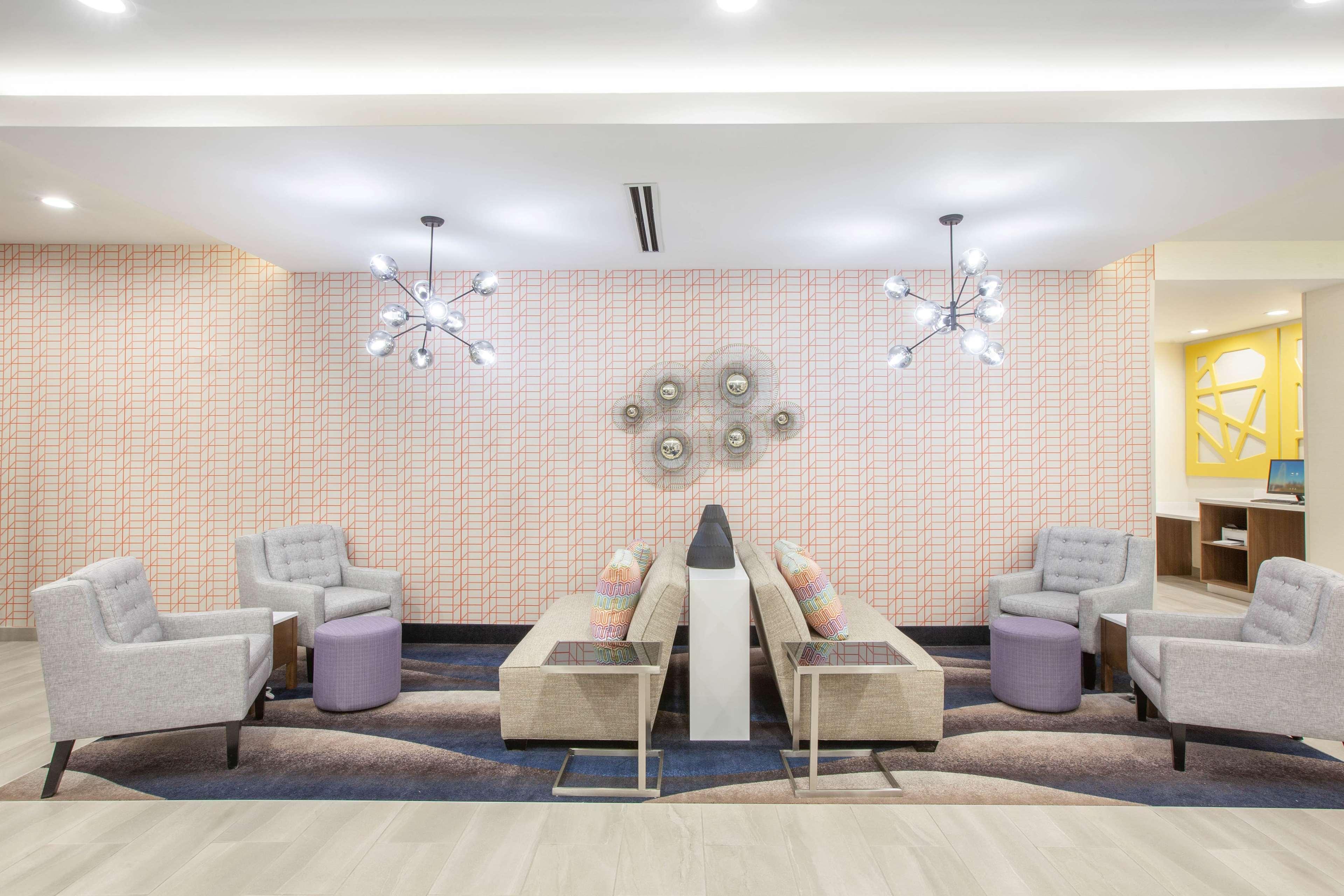 La Quinta By Wyndham Dallas Duncanville Bagian luar foto
