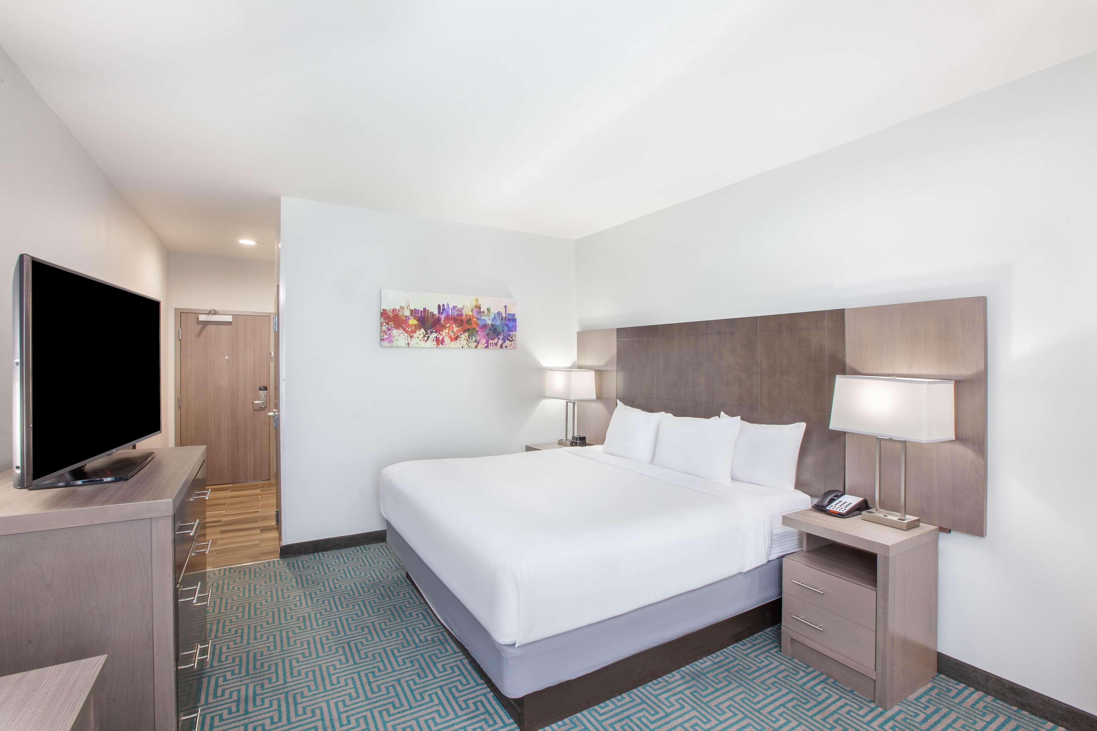 La Quinta By Wyndham Dallas Duncanville Bagian luar foto